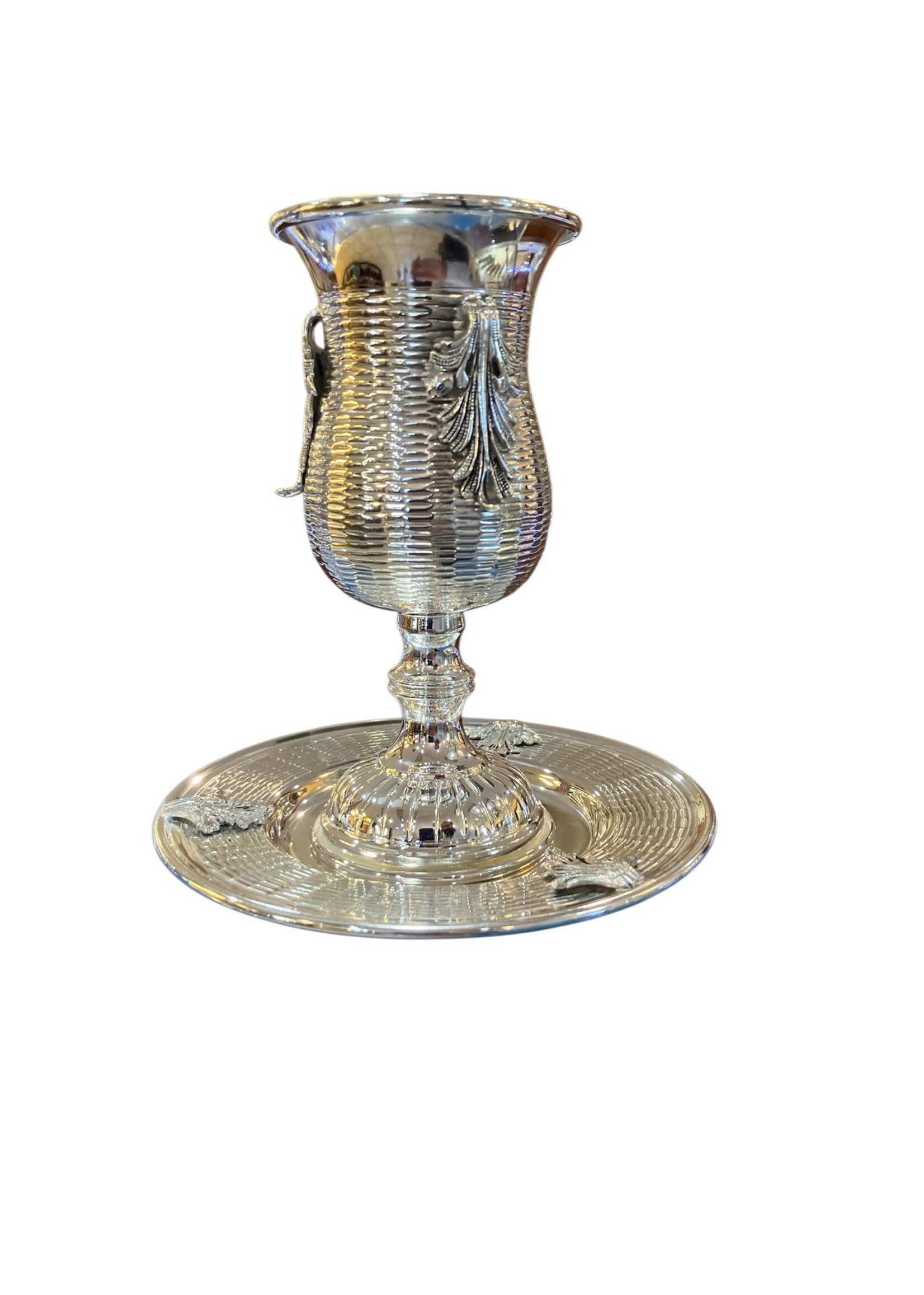 KIDDUSH CUP STEM  SET ACANTHUS LEAF SILVER DIP