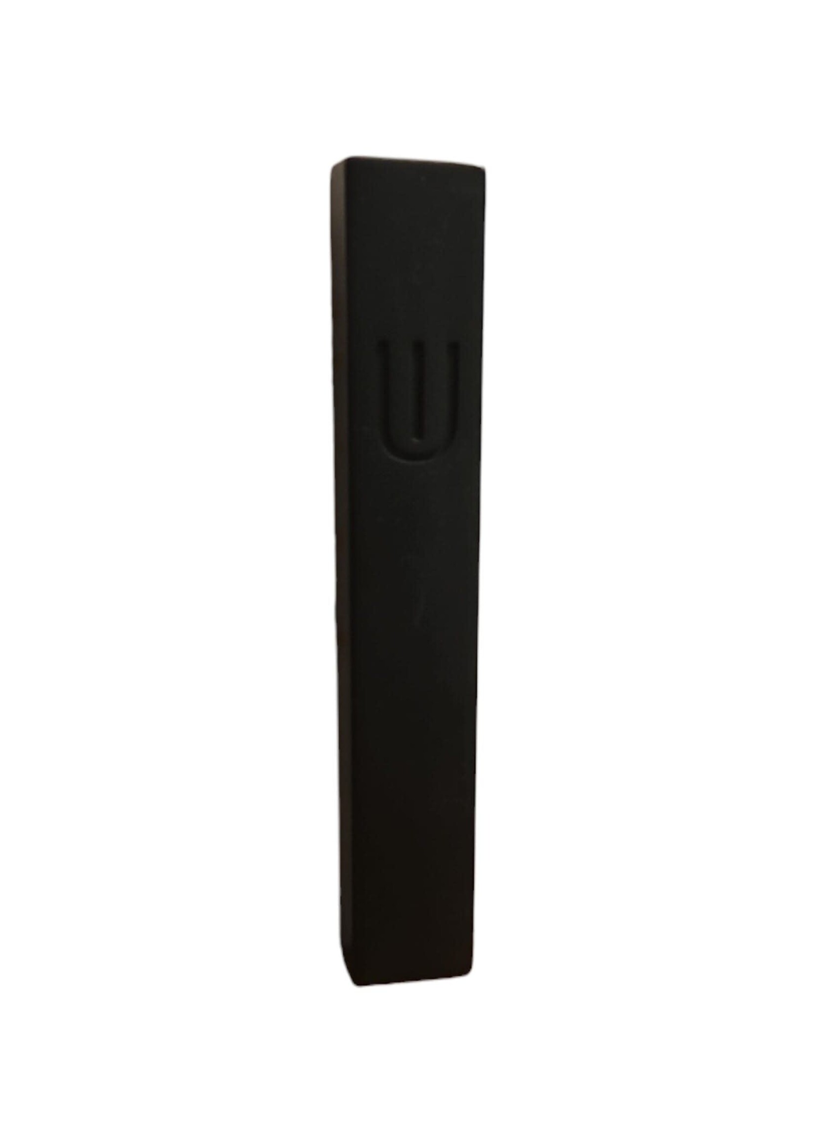 MEZUZAH BLACK CEMENT CURVED SHIN 12 CM