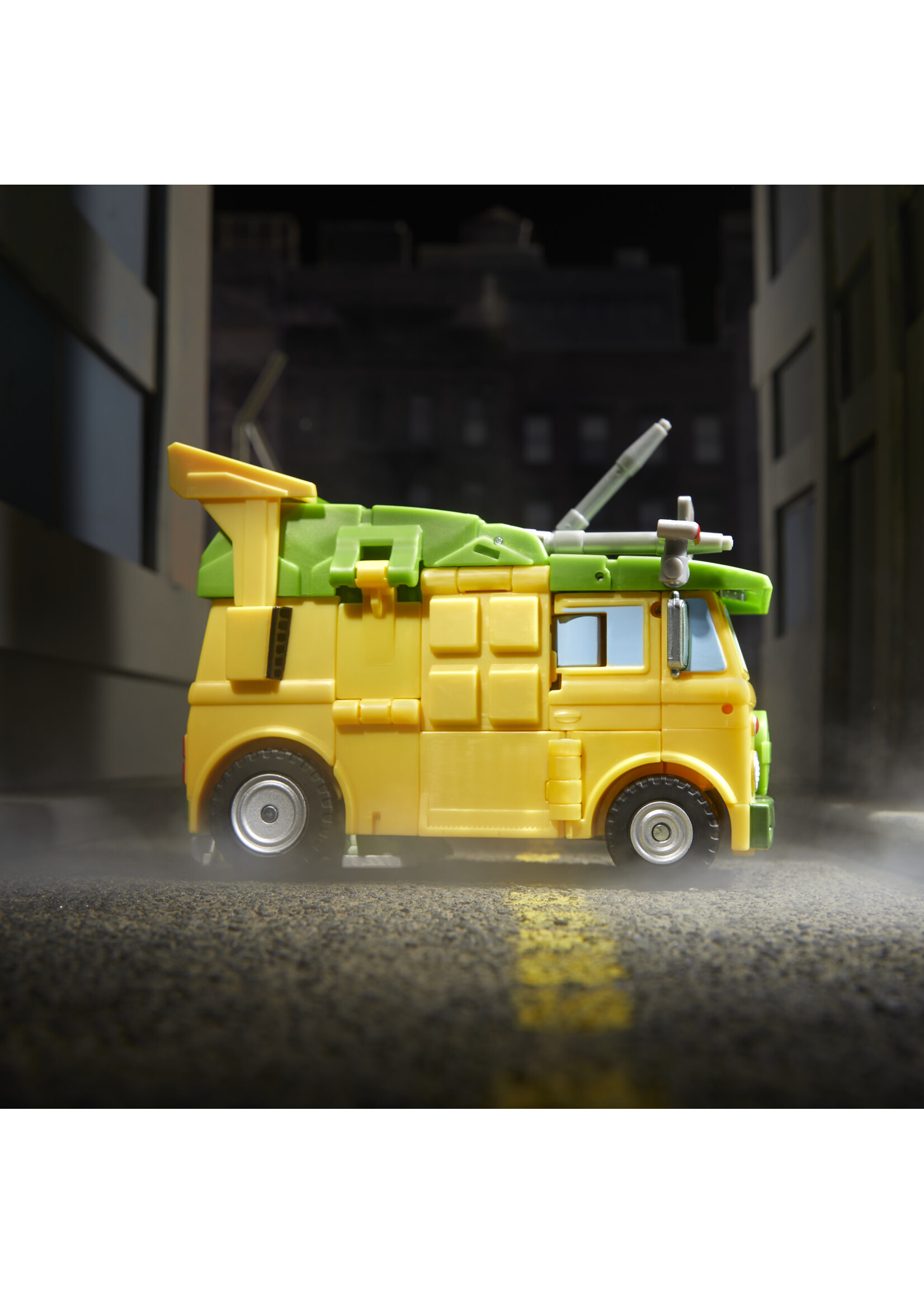 TRANSFORMERS X TMNT PARTY WALLOP 7IN AF