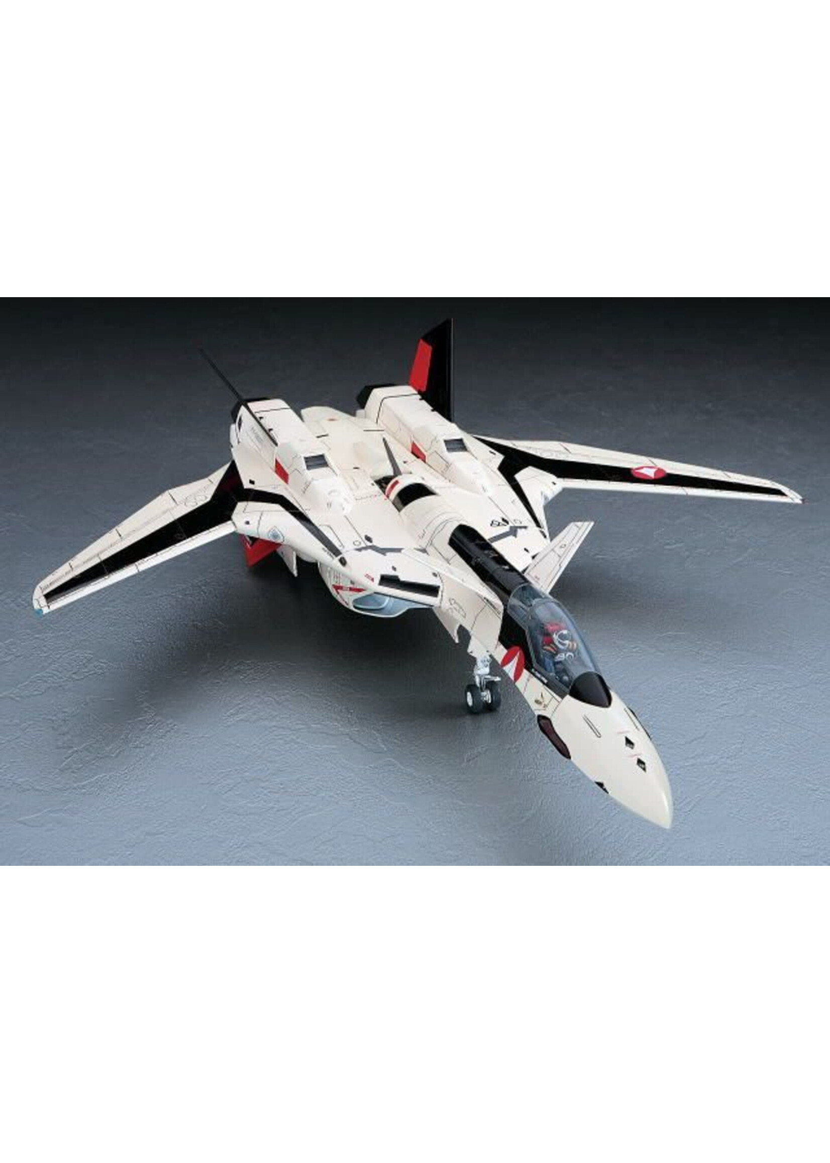 Macross* [MC01] 1:48 YF-19 MACROSS PLUS