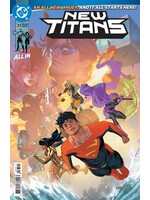 DC COMICS NEW TITANS (2022) #33 CVR A CLARKE