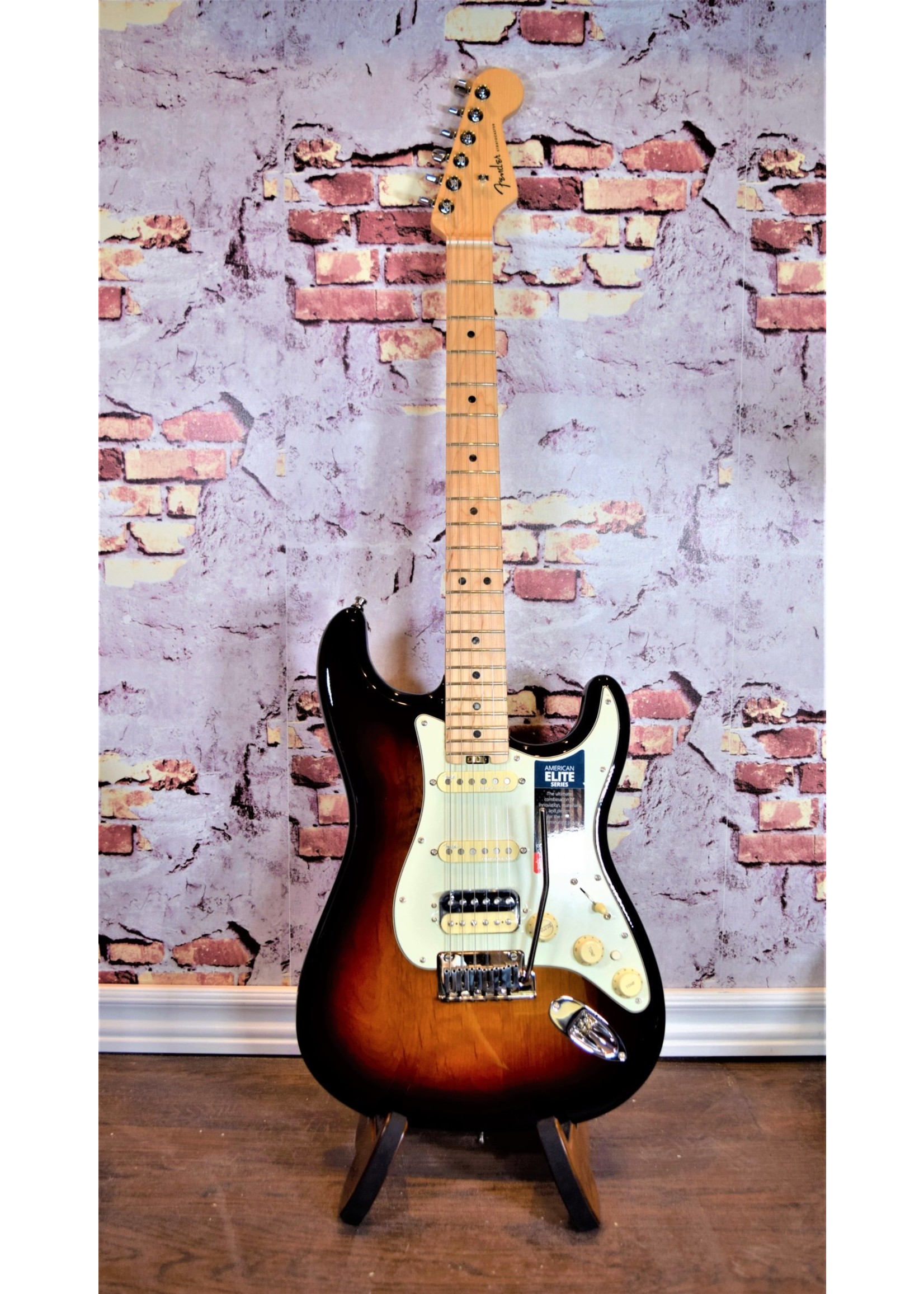Fender American Elite Stratocaster Shawbucker 2019 w/hardshell case