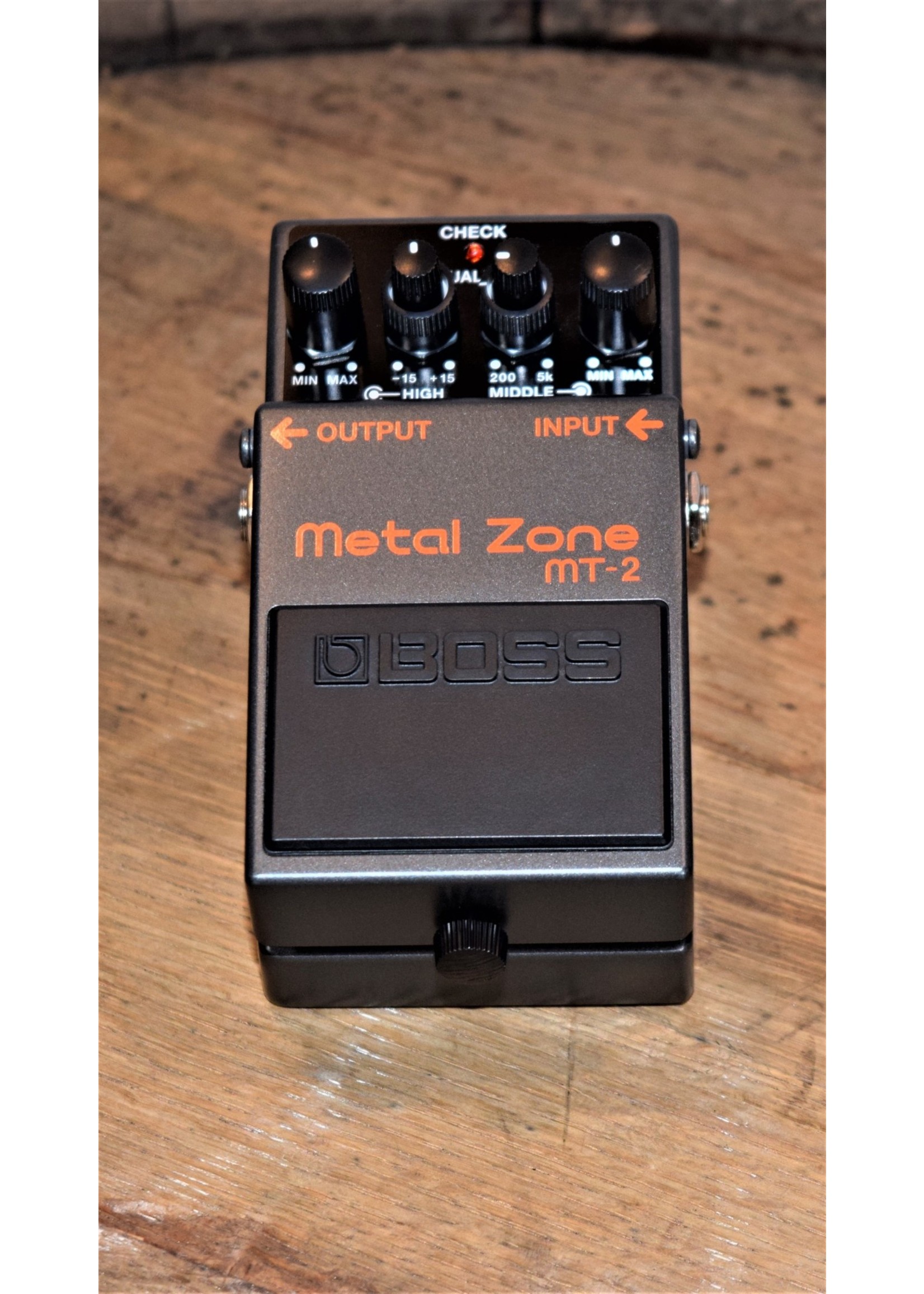 Boss Metal Zone Guitar Pedal MT-2 - Black Rose Guitar House