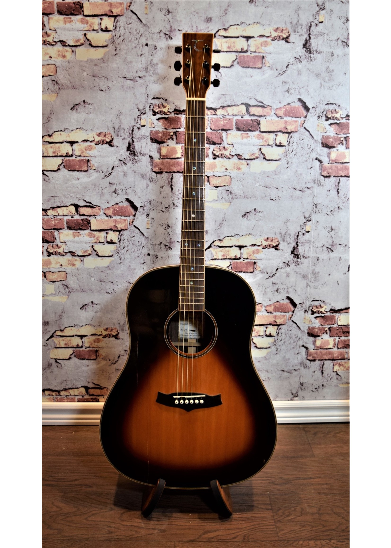 Tanglewood Tanglewood TDR Acoustic guitar-violin sunburst - used