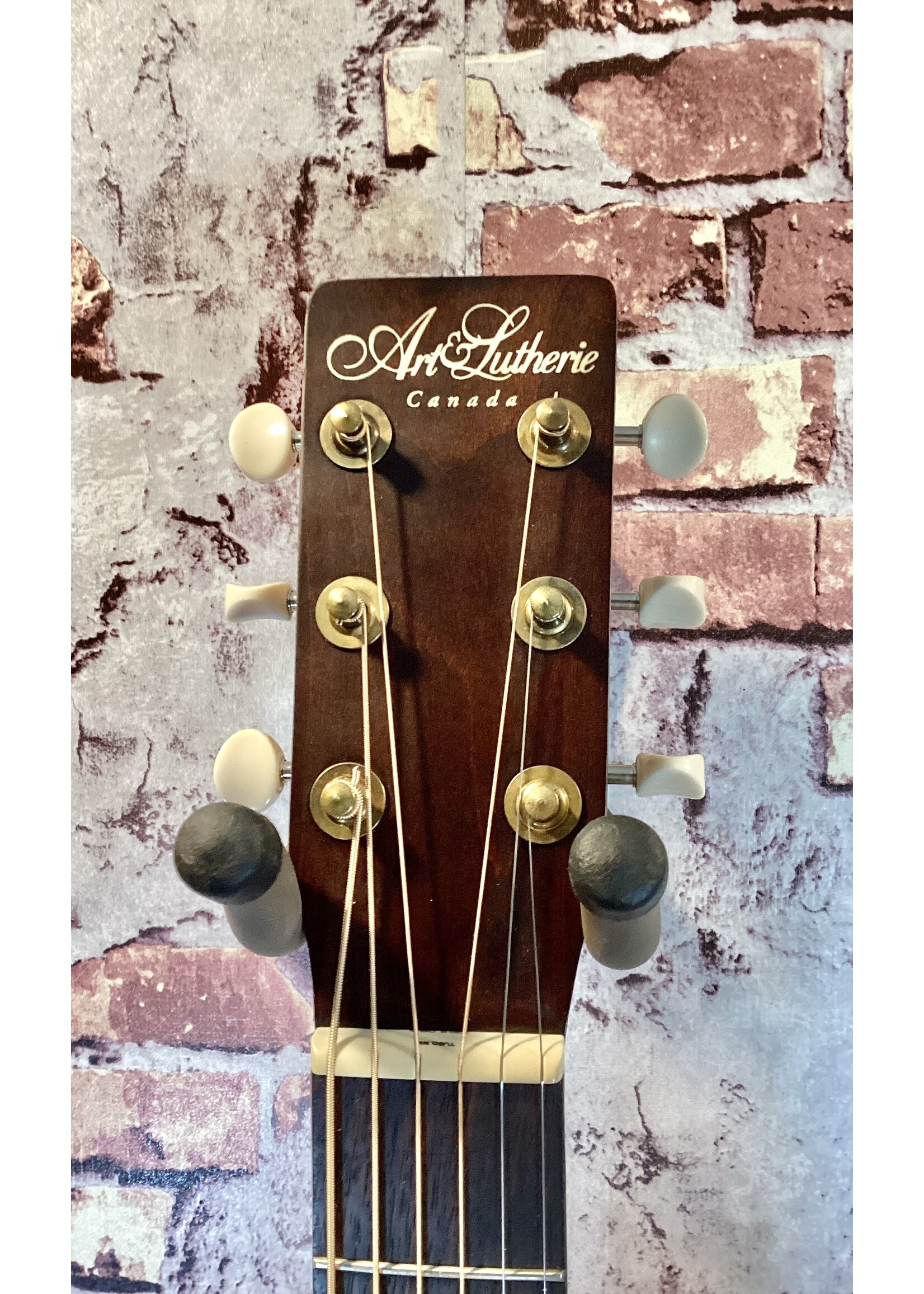 Art & Lutherie Art & Lutherie Roadhouse Tennessee Red A/E