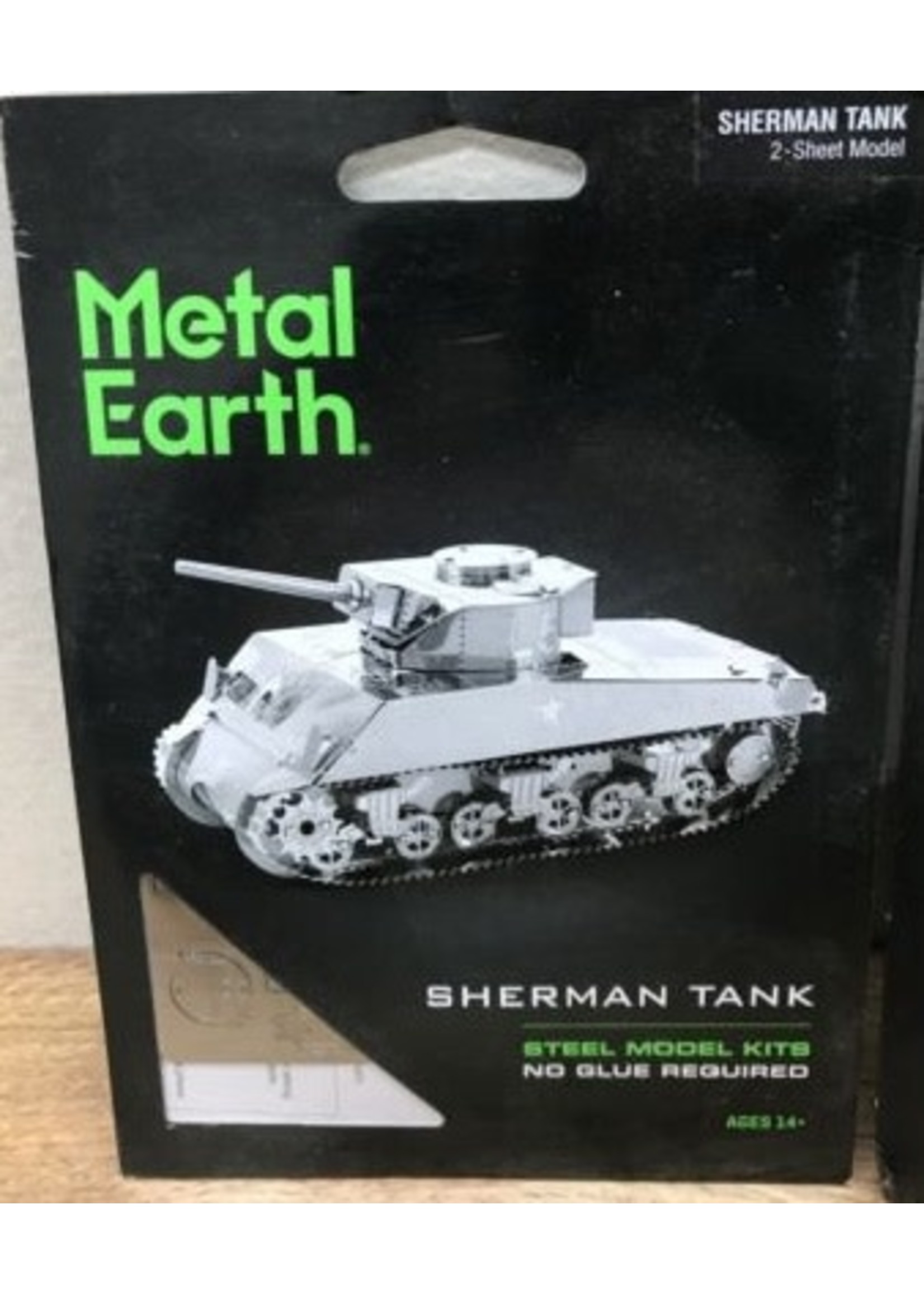 Metal Earth Metal Earth Sherman Tank