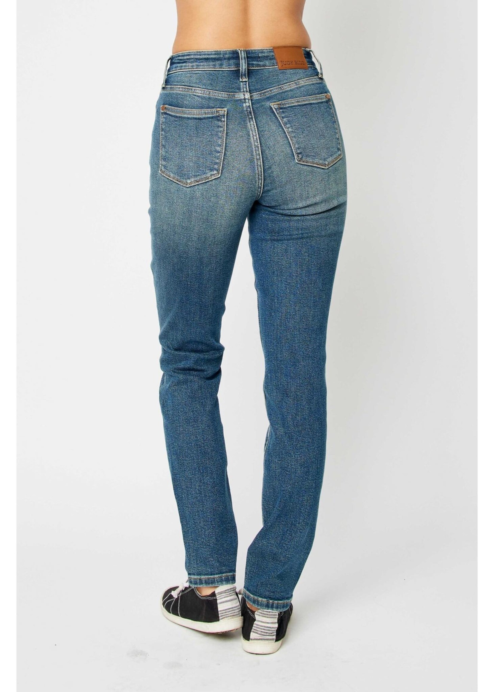 Judy Blue HW Classic Relaxed Jeans