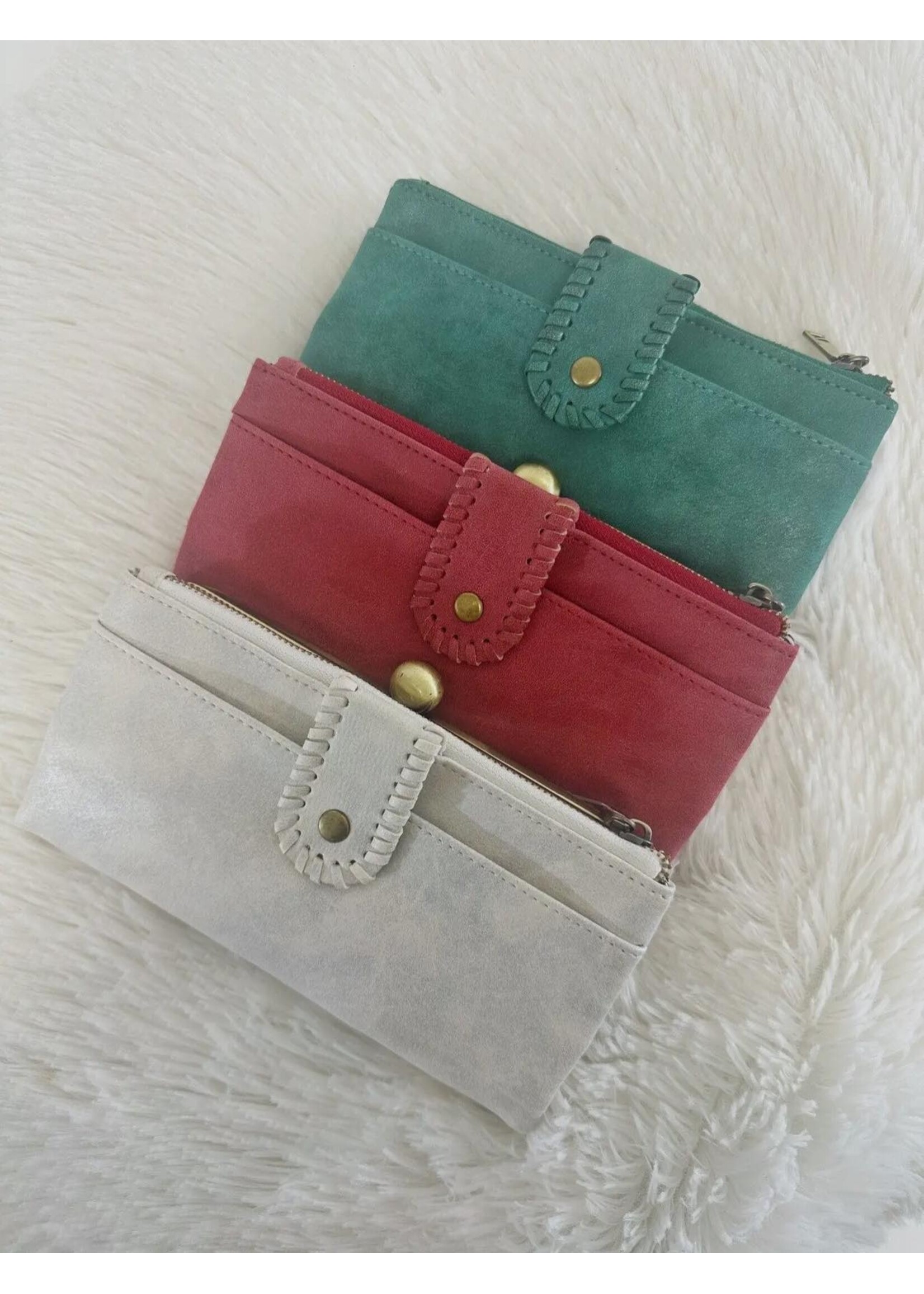 Grace Crossbody Clutch Wallet