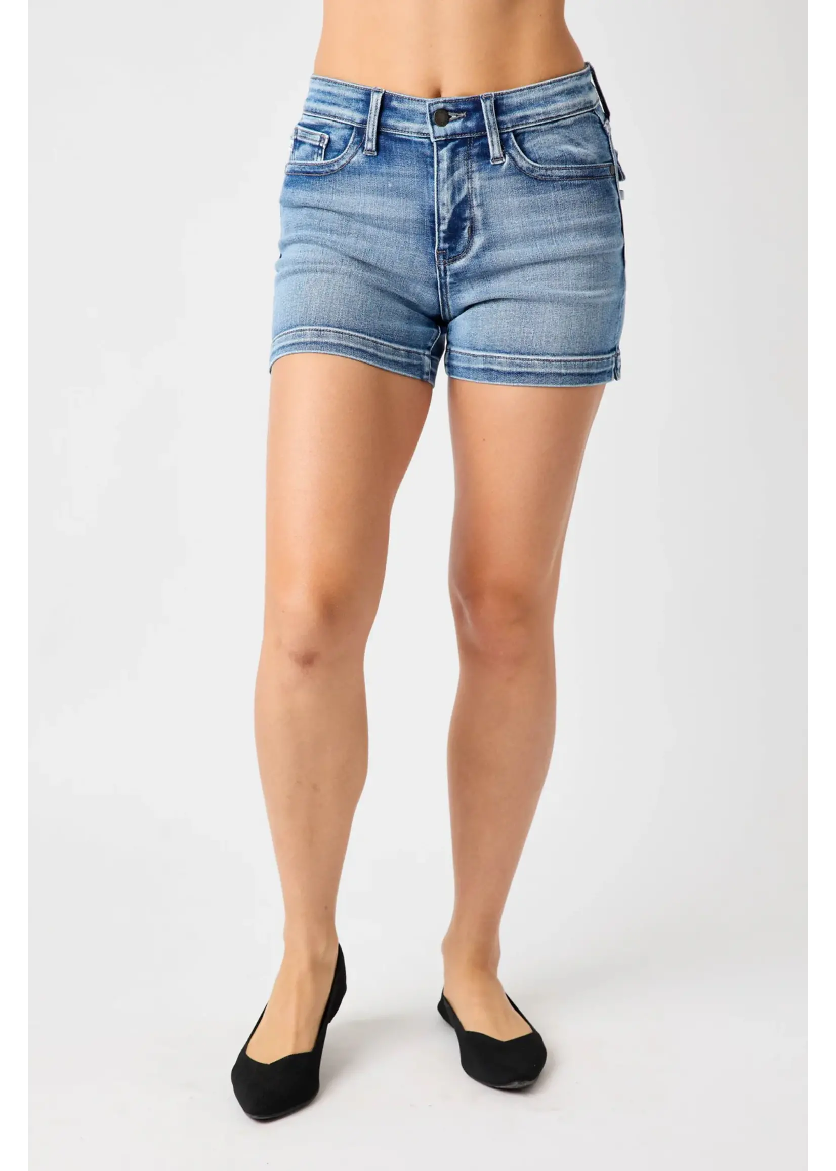 Judy Blue Mid-Rise Heavy Contrast Flap Pocket Shorts