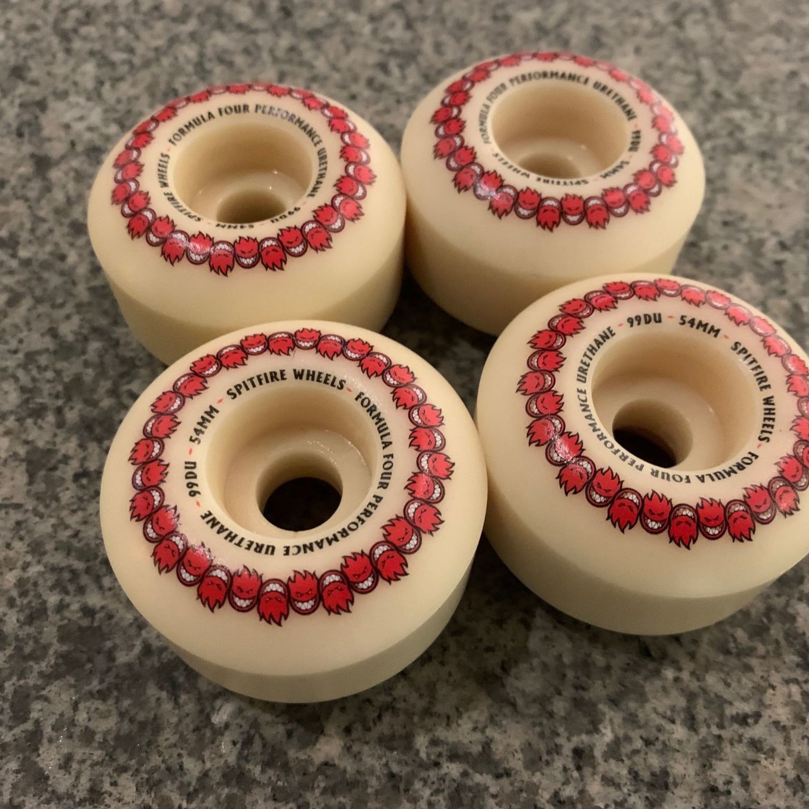 Spitfire Spitfire F4 Classic Full Repeater Wheels 99d