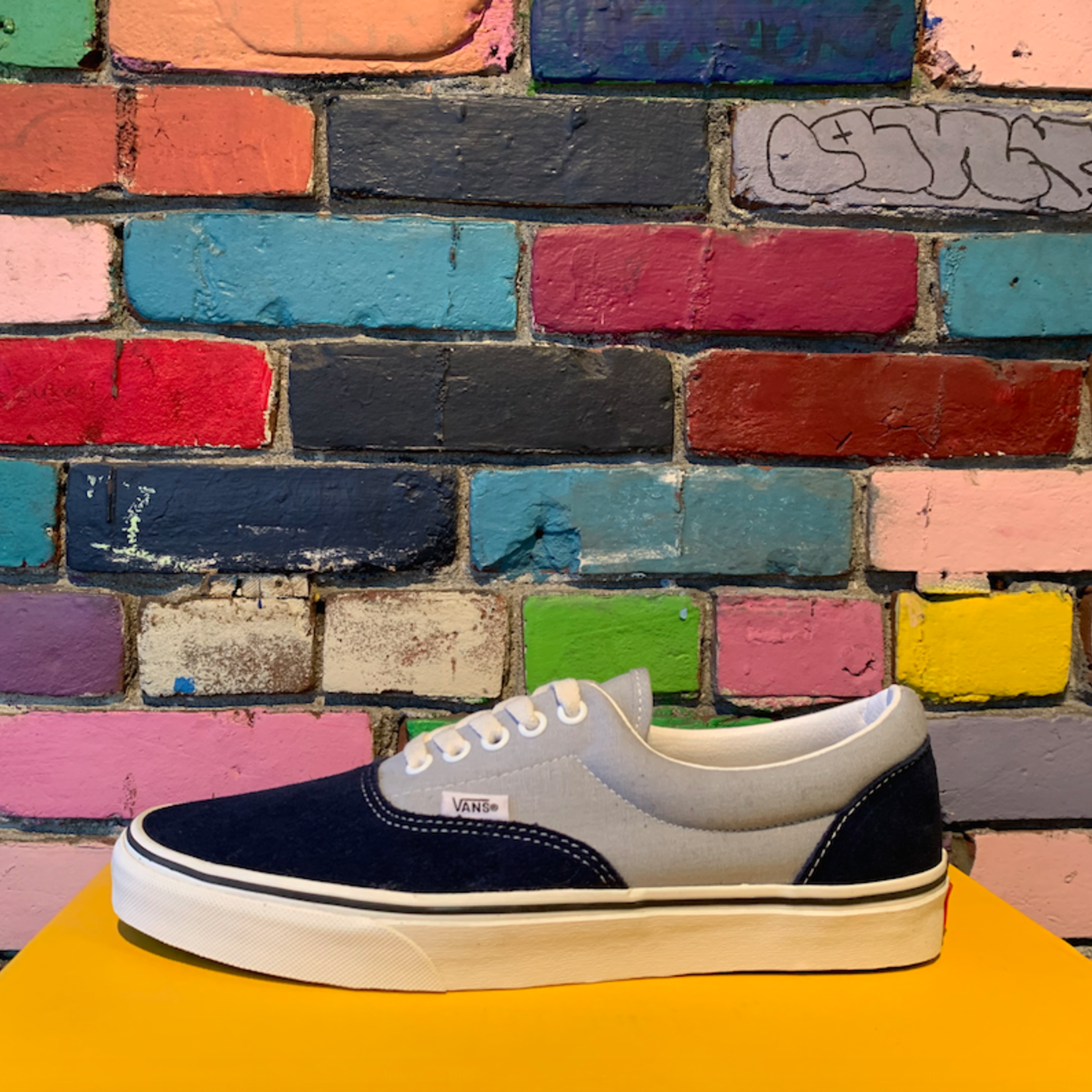 Vans Vans Era Classic Shoe - Kennedi