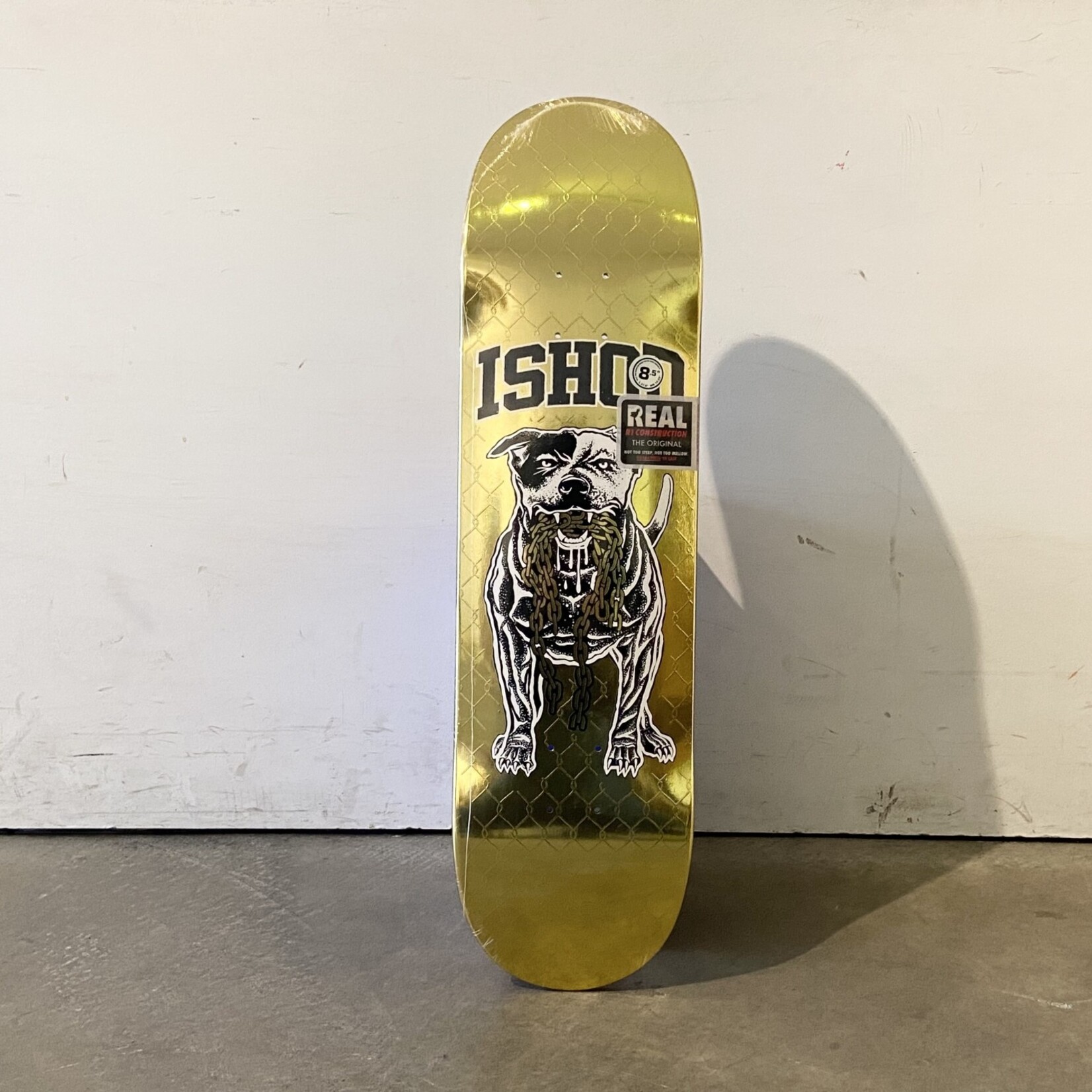 Real Real Skateboard 8.5 - Ishod Lucky Dog