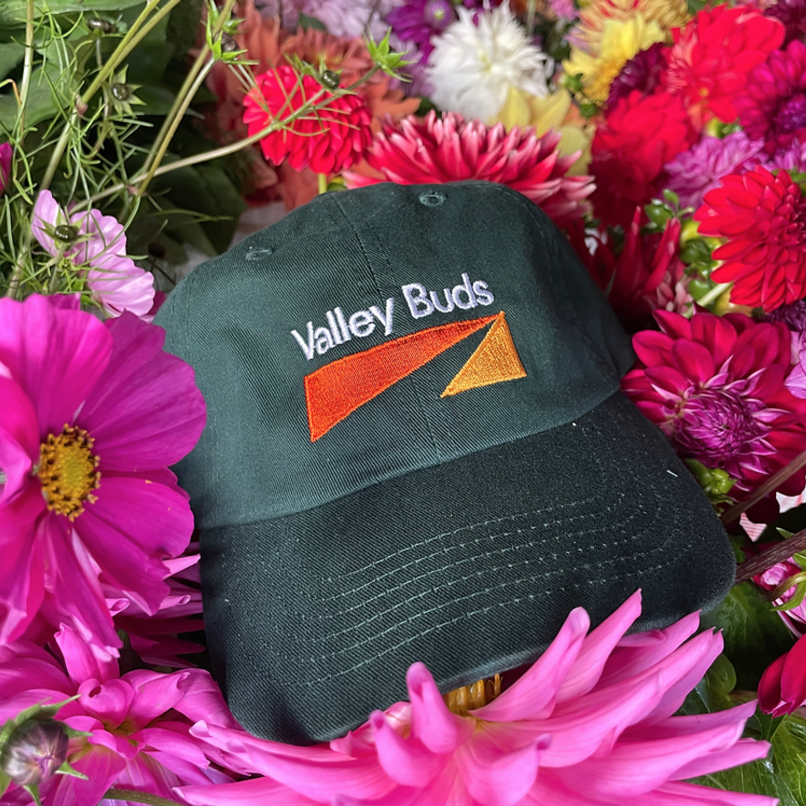 Antisocial Valley Buds Flower Farm made a Hat!