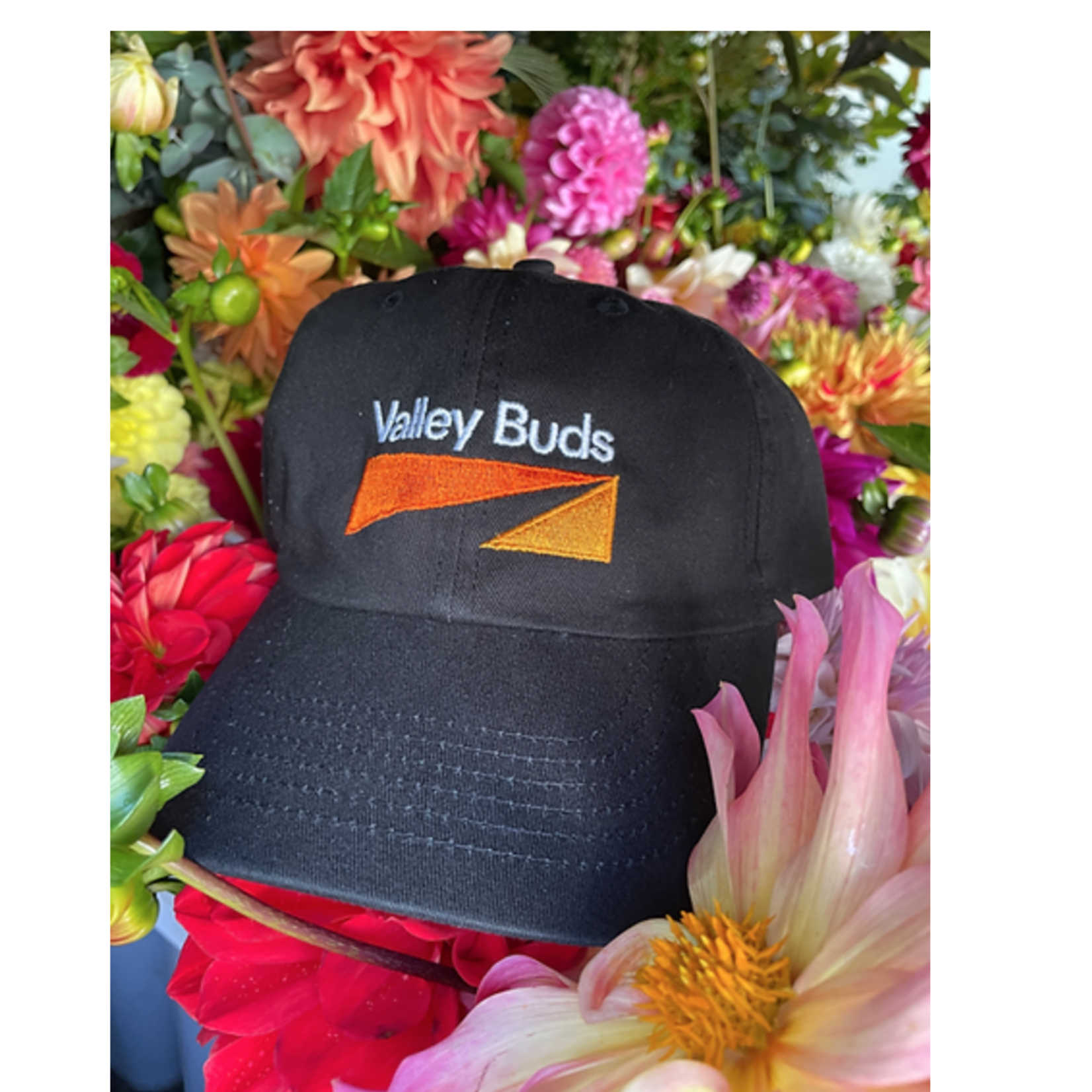 Antisocial Valley Buds Flower Farm made a Hat!