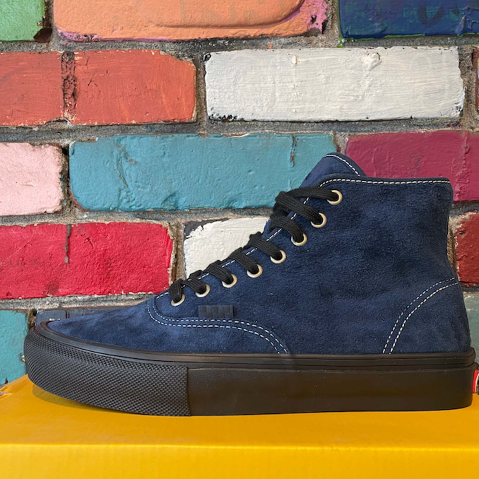 Vans Vans Skate Authentic High Shoe - Suede