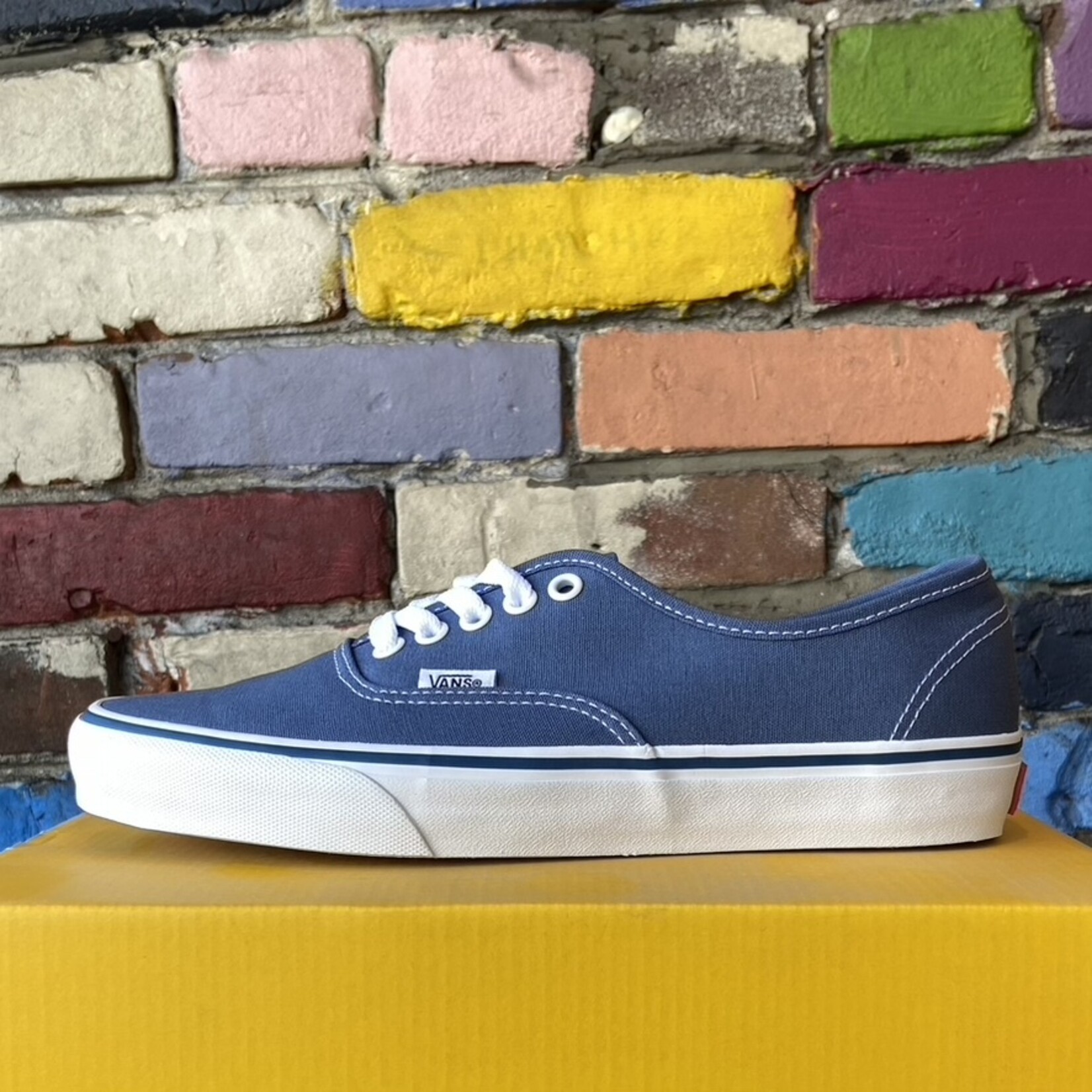 Vans Vans Authentic Classic Shoe - Navy