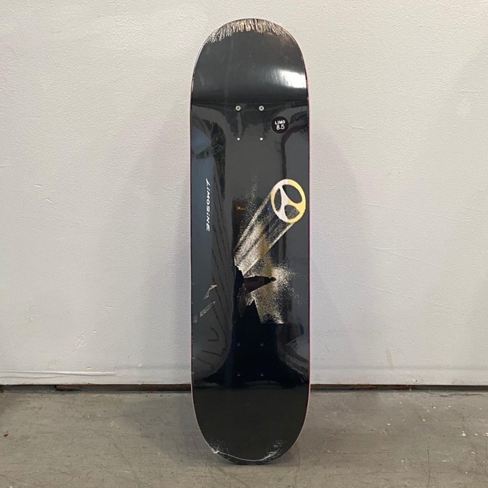 Limosine Limosine Skateboard 8.5 - "Limo Signal Cyrus Bennet"