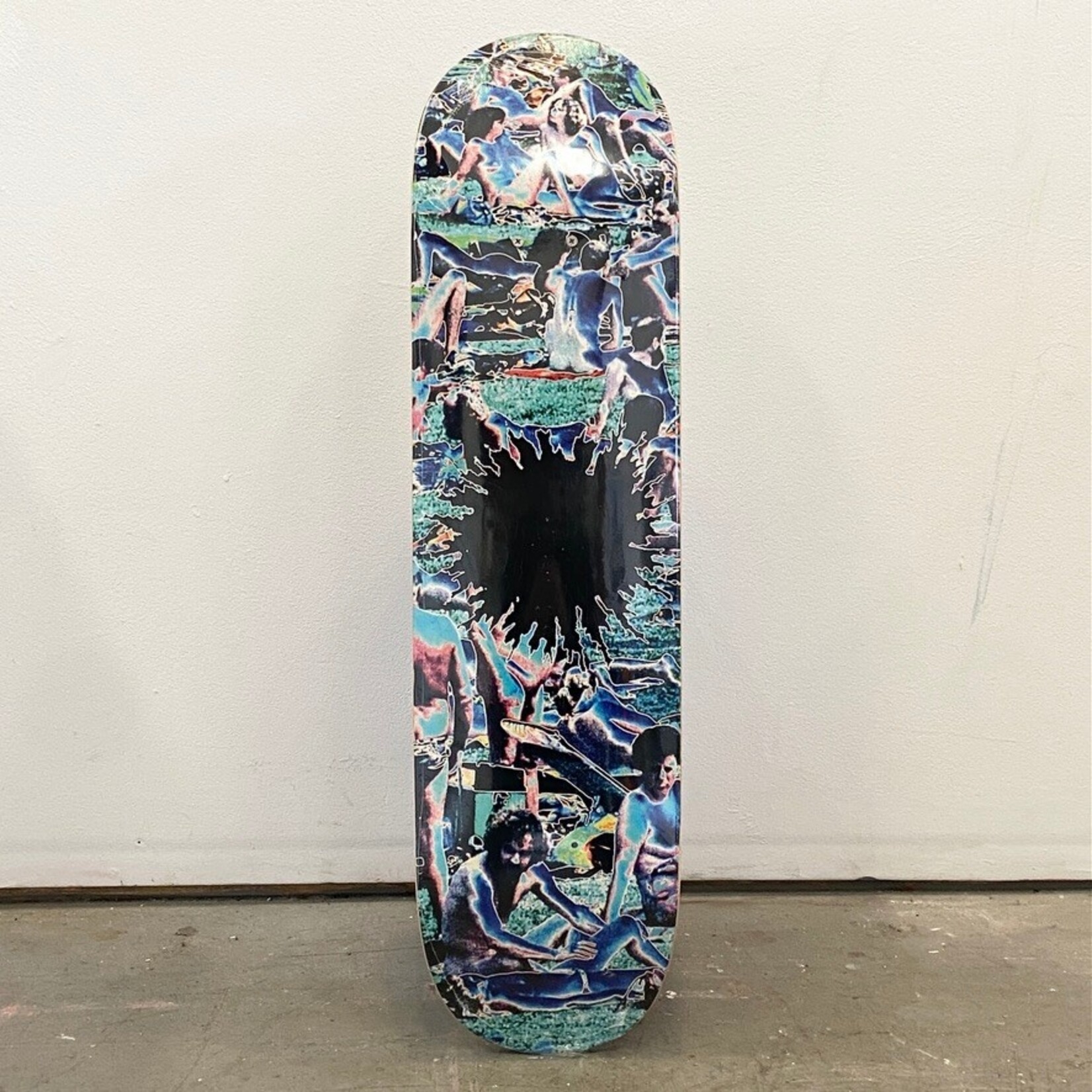 Quasi Quasi Skateboard 8.25 - People