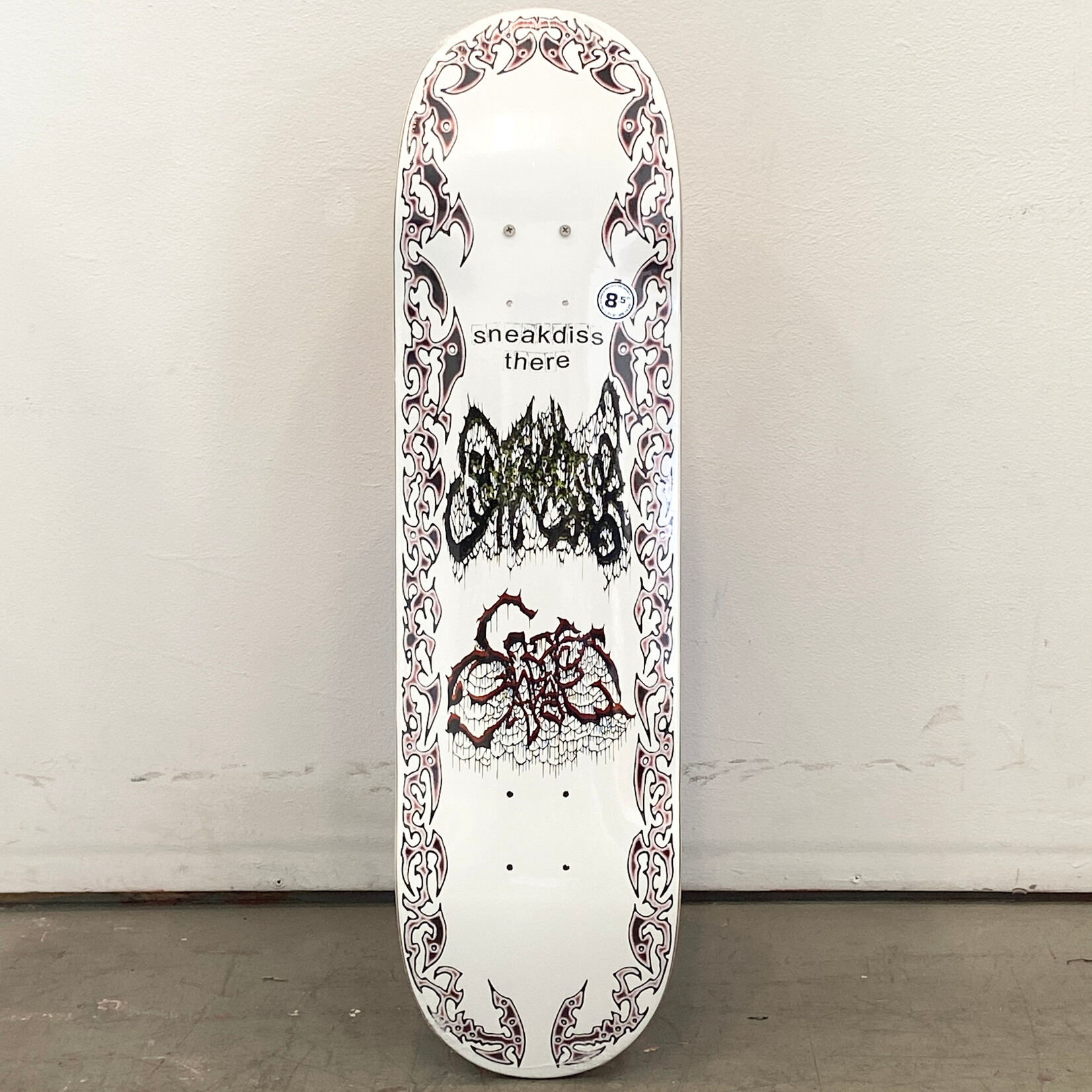 There There Skateboard 8.5 - Sneakdiss Battleship