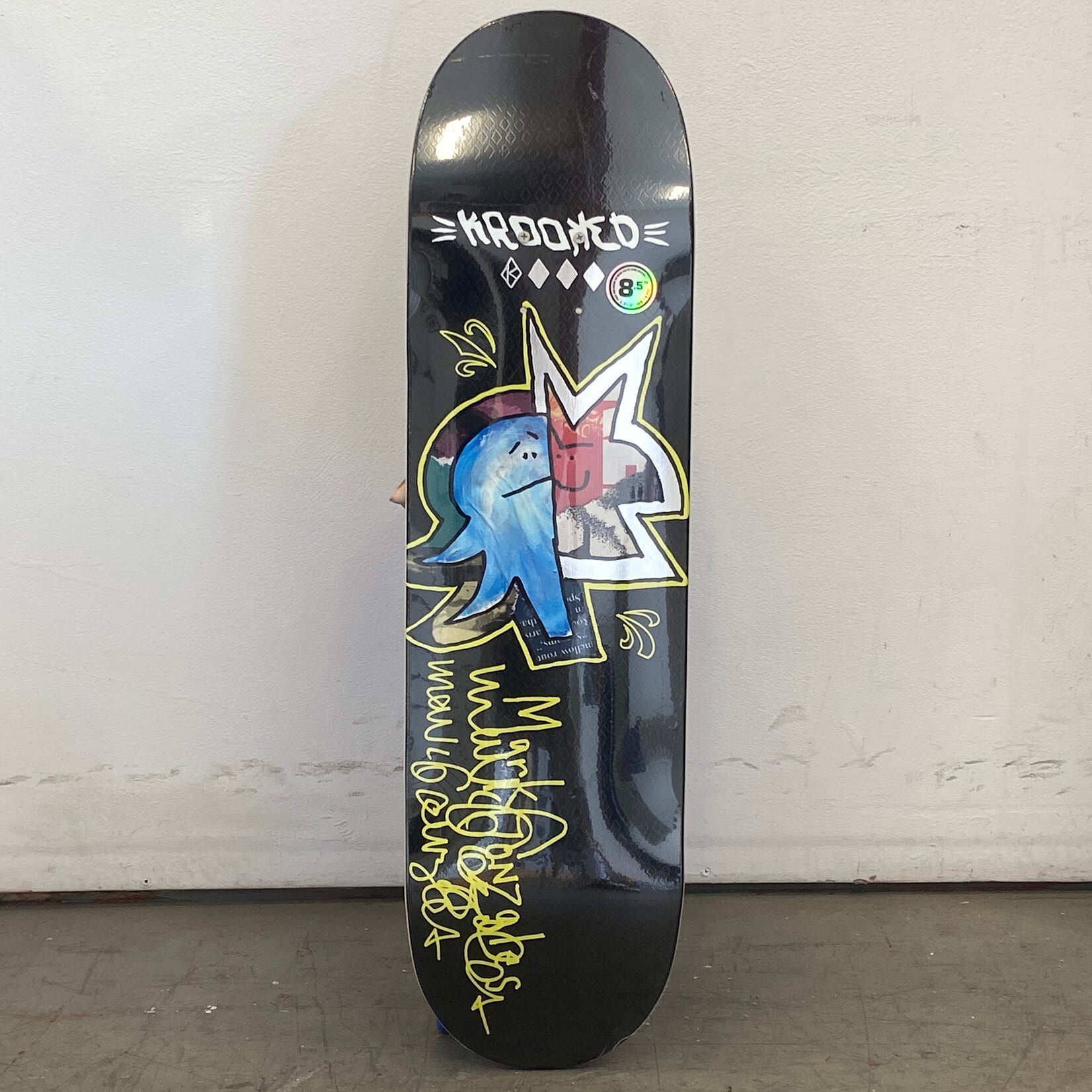Krooked Krooked Skateboard 8.5 - Gonz Sig
