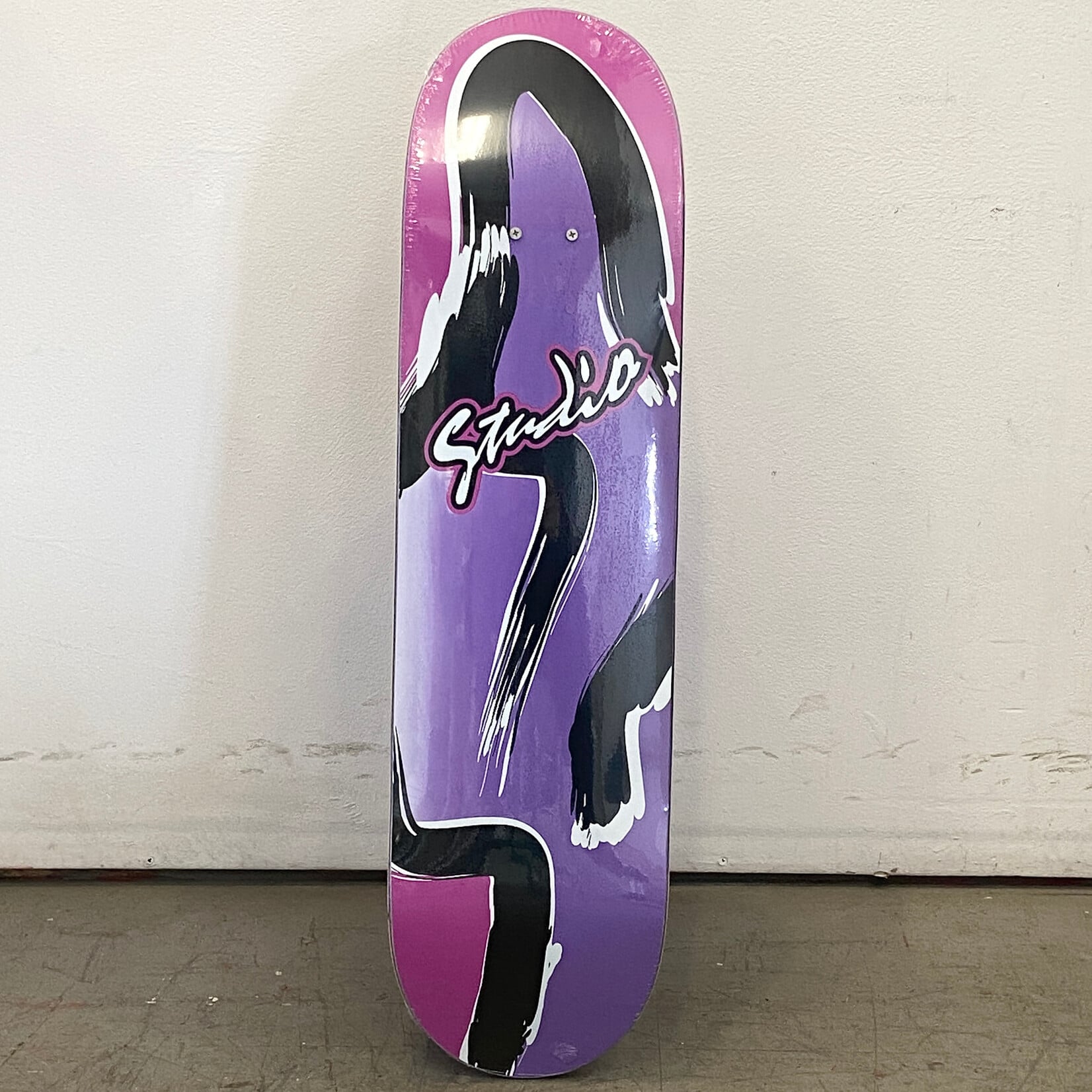 Studio Studio Skateboard 8.25 - Squid  SSX Series