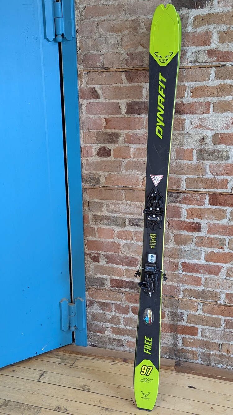 FLOTTE LOC CHIC 24/25 - Skis haute-route Dynafit Free 97 184 cm speedskin + Fixations Dynafit Rotation Test (usagé)