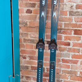 Skis fond hors piste M68 - 162cm + fixation 201 Voile + peaux Hybrid mix Contour (usagé)