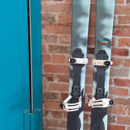 Skis raquettes OAC Kar 149cm + fixation universelle (usagé)