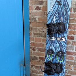 Splitboard Revelator 162cm + fixation Lightspeed Voile + peaux Climb 2.0 Pomoca (usagé)