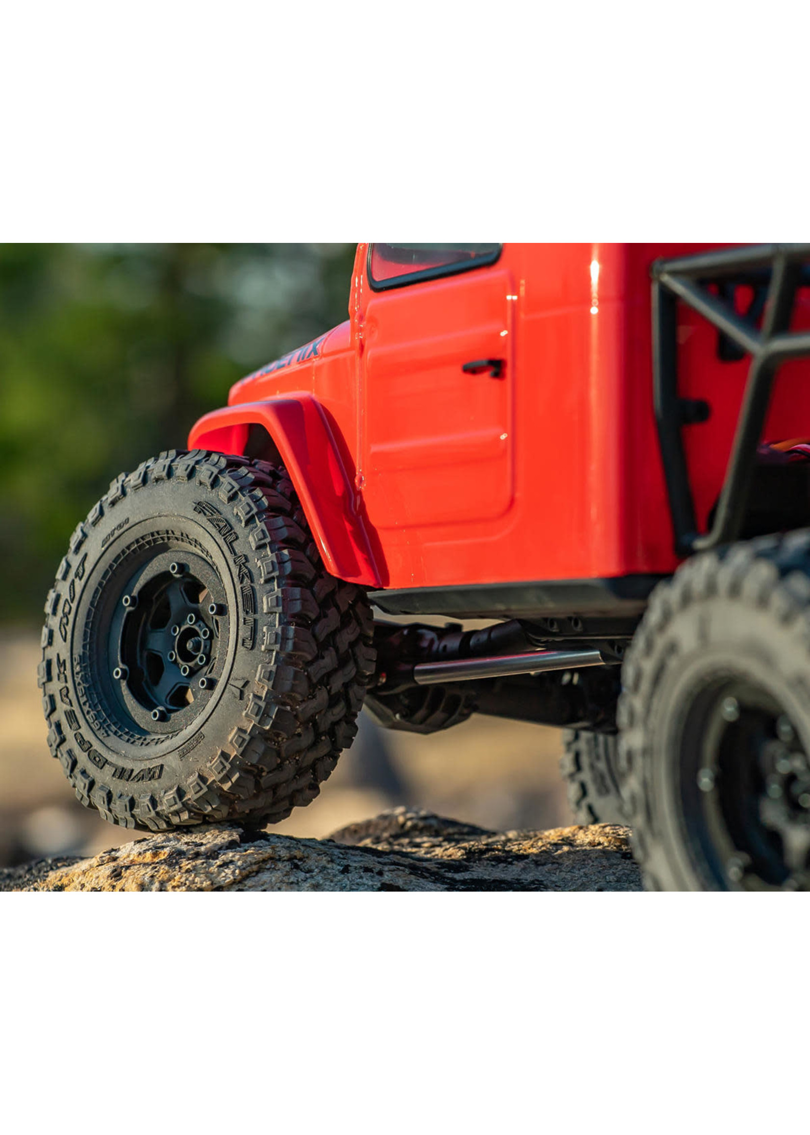 vanquish Vanquish Products VS4-10 Phoenix Straight Axle RTR Rock Crawler (Red)