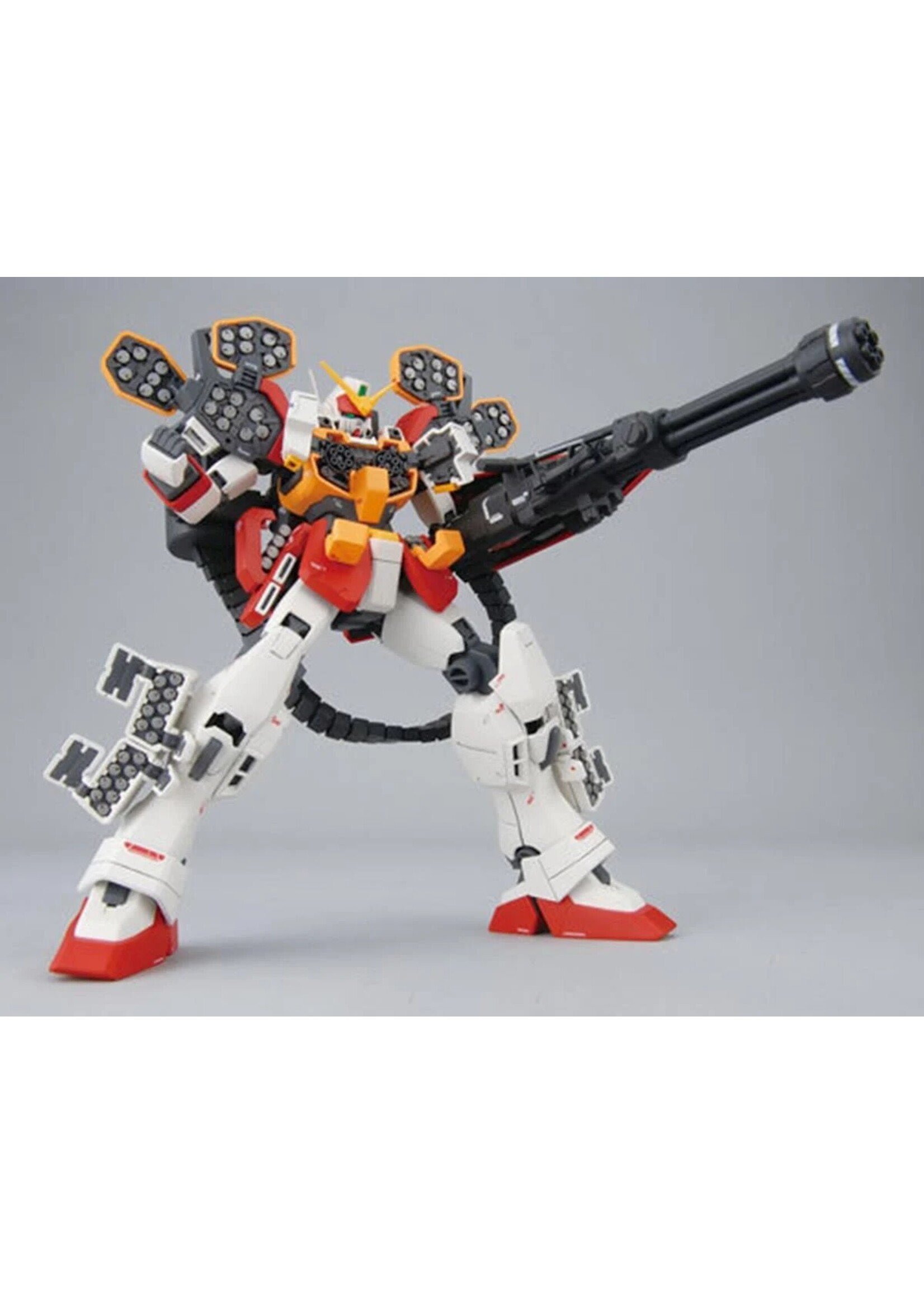 Bandai BAS2137799 Bandai 1/100 MG Gundam Heavyarms (EW) "Gundam Wing: Endless Waltz" Plastic Model Kit