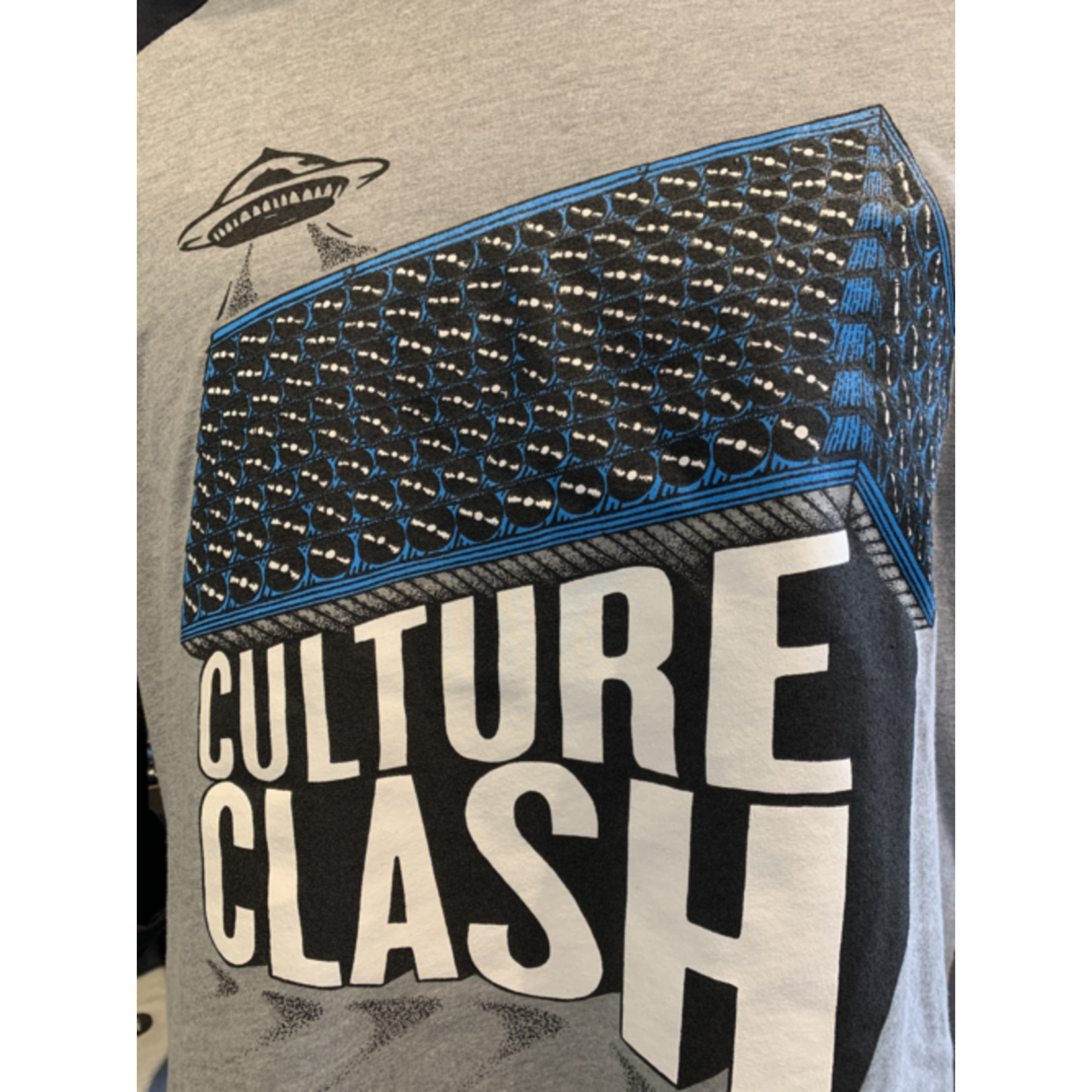 Culture Clash Exclusive Record Roof 3/4 Length Shirt