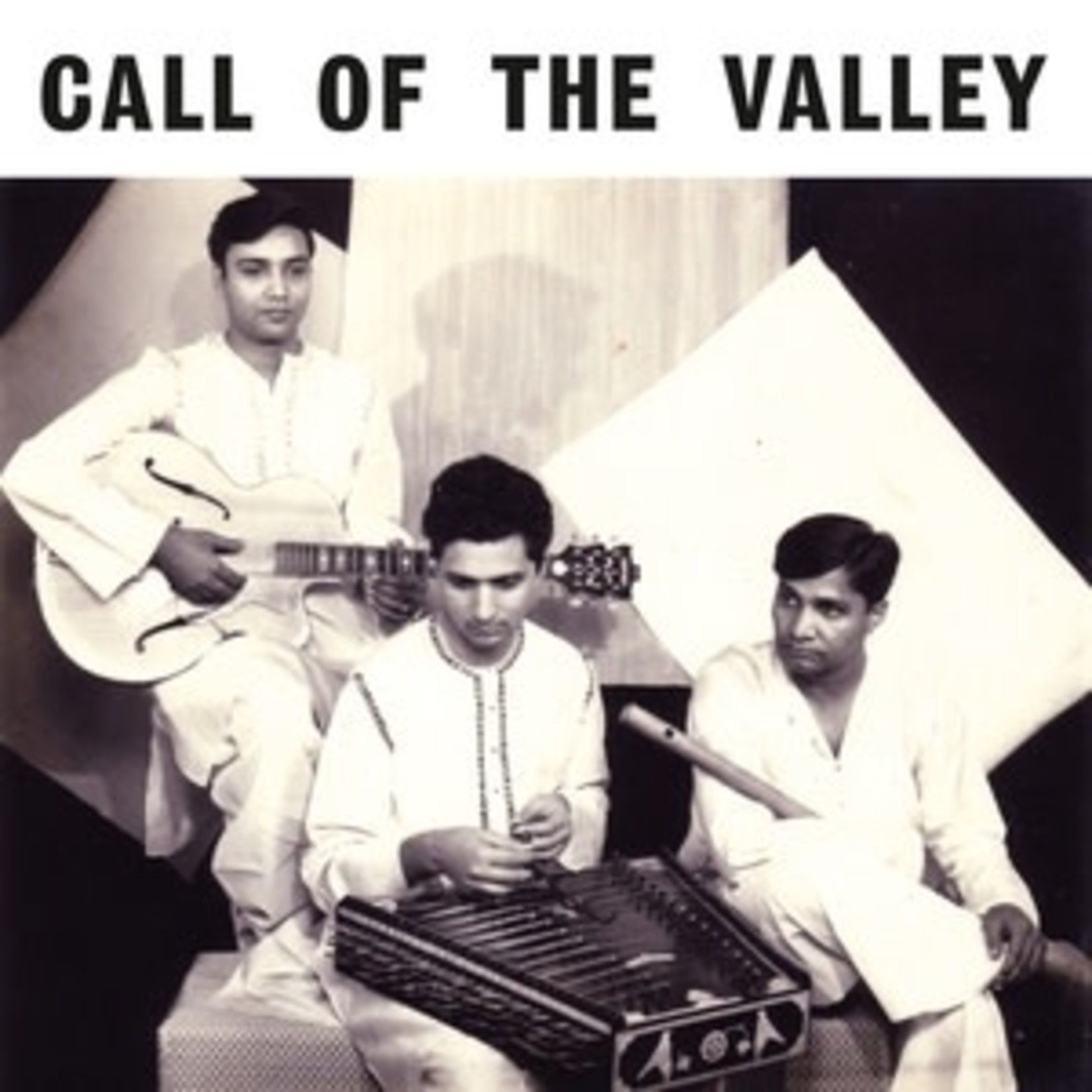 Shivkumar Sharma, Hariprasad Chaurasia, & Brijbhushan Kabra - Call Of The Valley (LP)