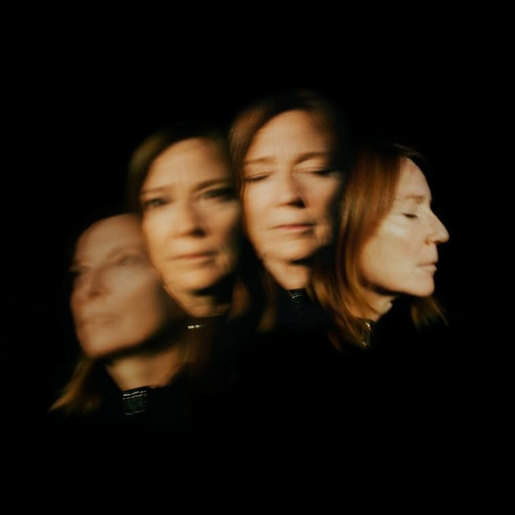 Domino PRE-ORDER Beth Gibbons - Lives Outgrown (LP) [Deluxe]