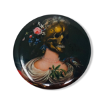 BUTTON VANITAS BUST OF A LADY