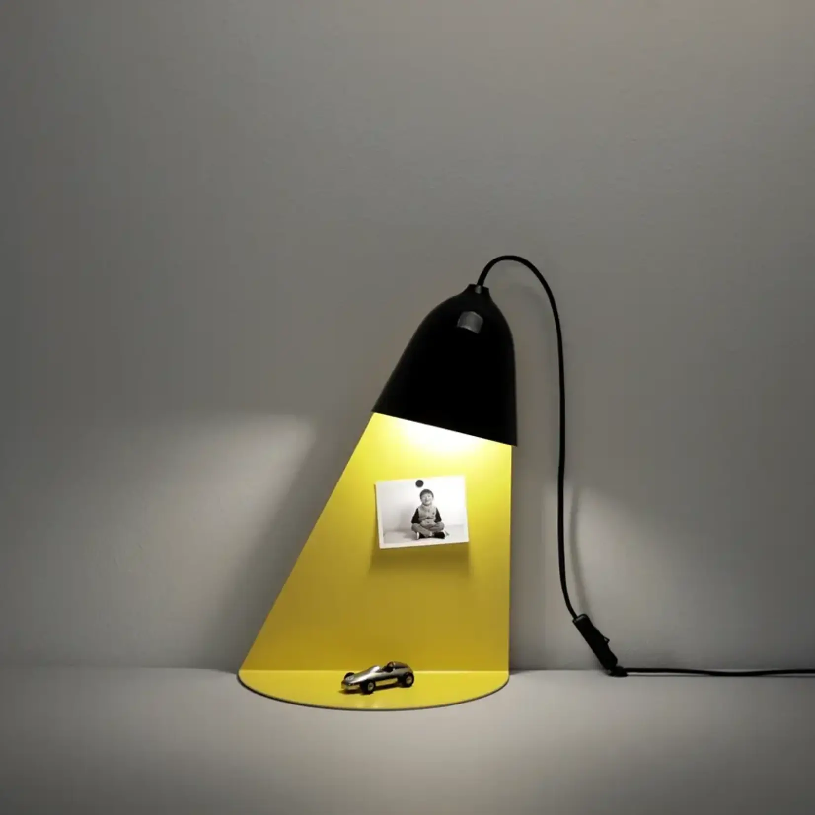 ALWAYS ON LIGHT SHELF