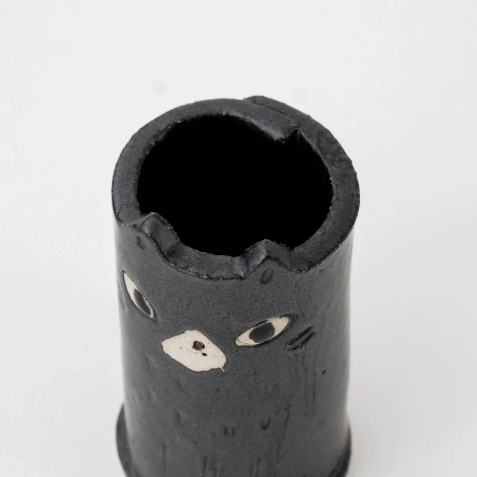 HANDMADE CUTE CERAMIC MINI VASE BLACK