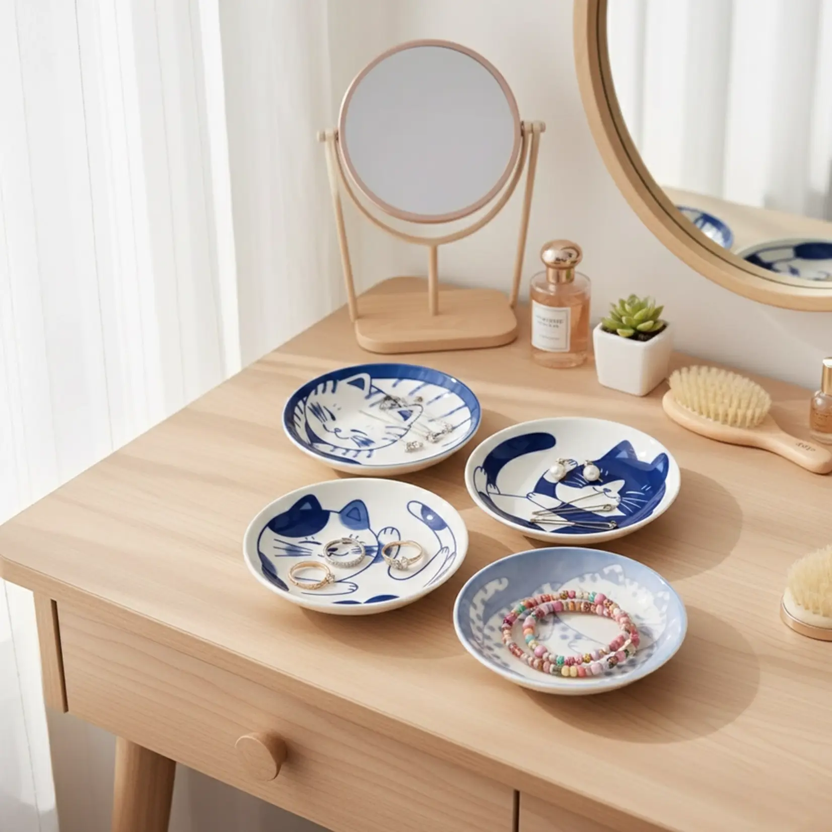 LUCKY CAT CERAMIC TRINKET DISH SET