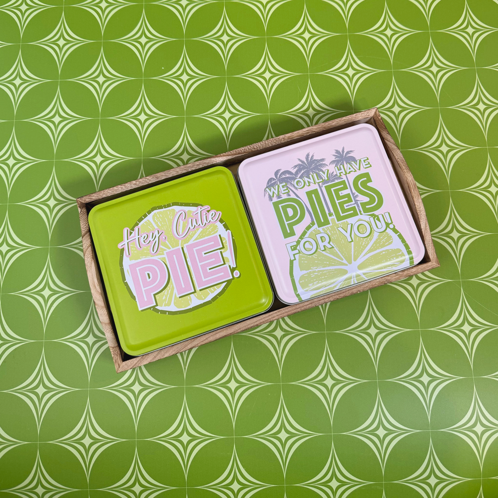 Kermit's Gift Tray