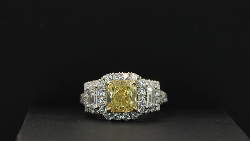 Henri's Select- Yellow Diamond 3-Stone Ring