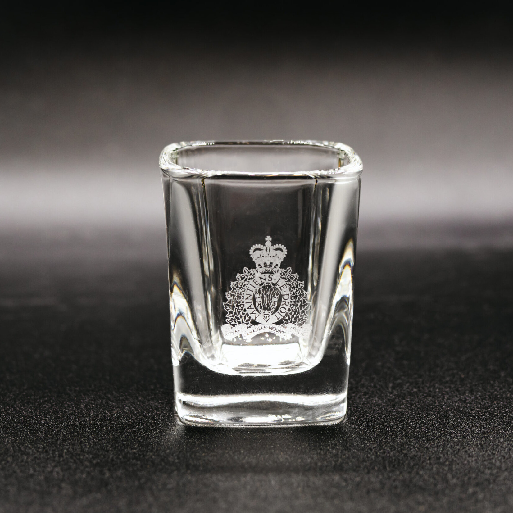 GLASSWARE ASSORTED RCMP CREST
