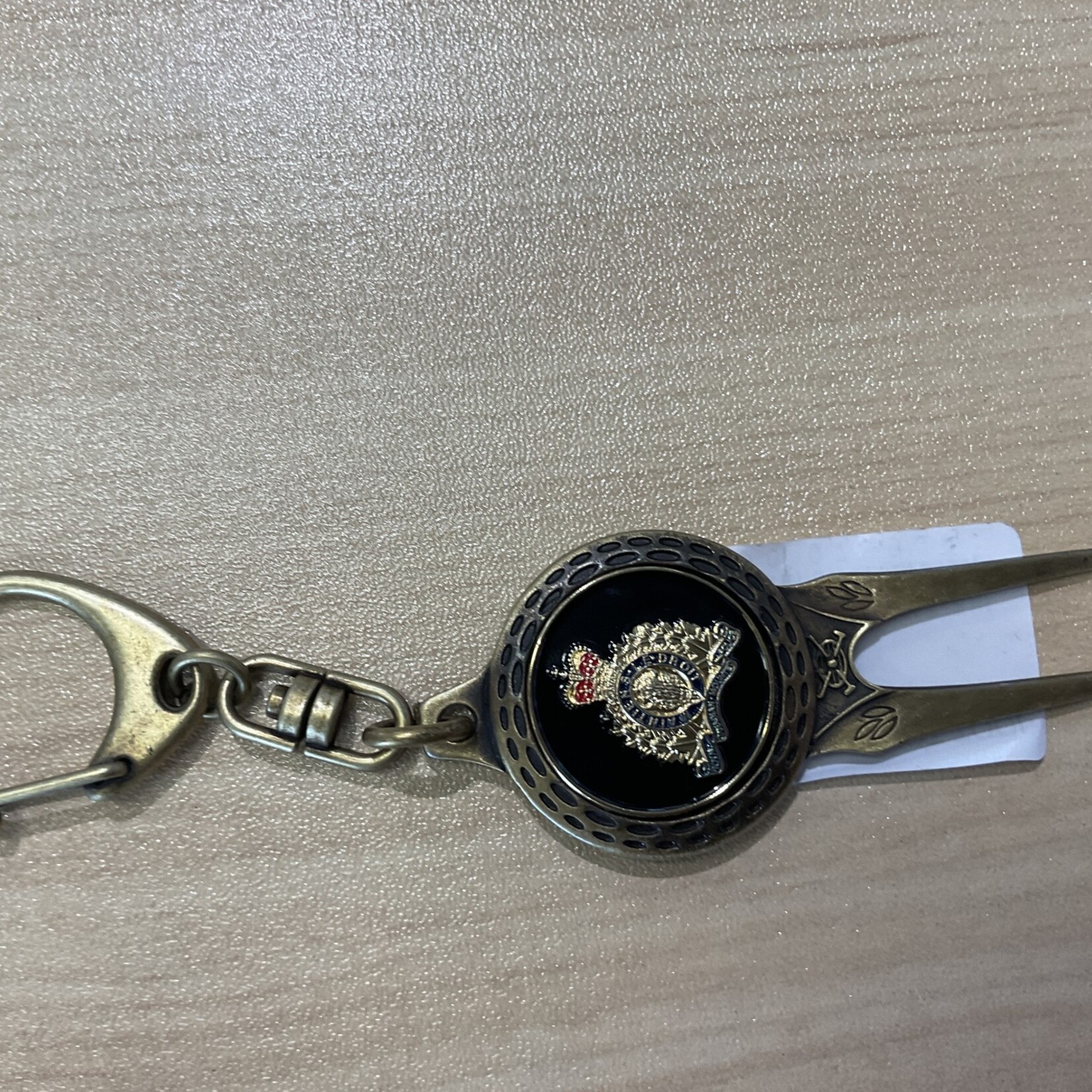 GOLF DIVOT TOOL KEYCHAIN