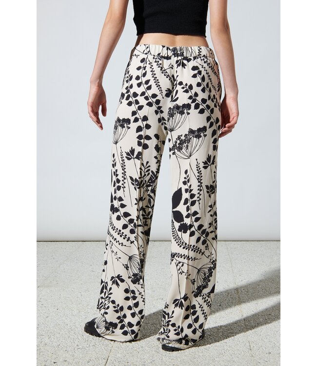 LUISA CERANO Trousers with Herbarium Print