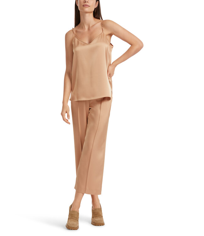 MARC CAIN Top with Slender Chain