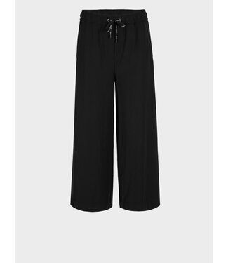 MARC CAIN WILLMAR pants in 3/4 length