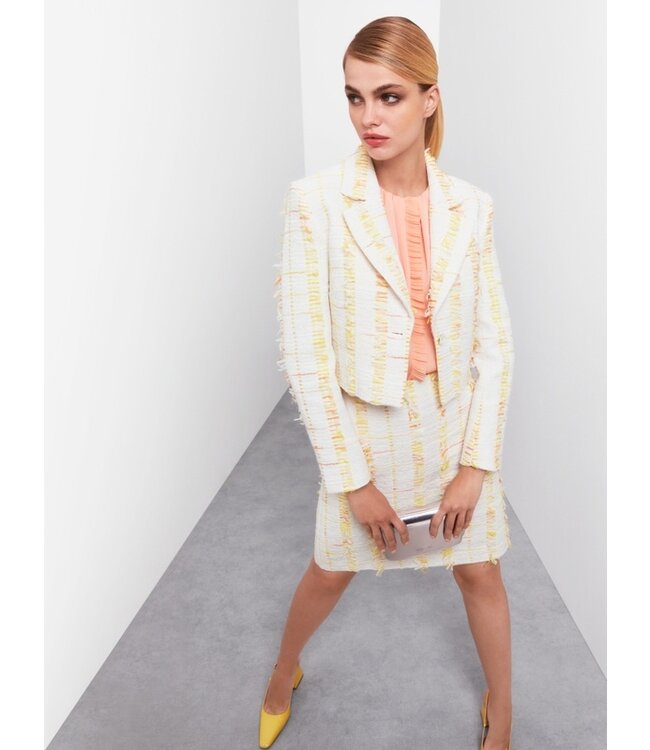 MARC CAIN Short Blazer with Quilted Edges