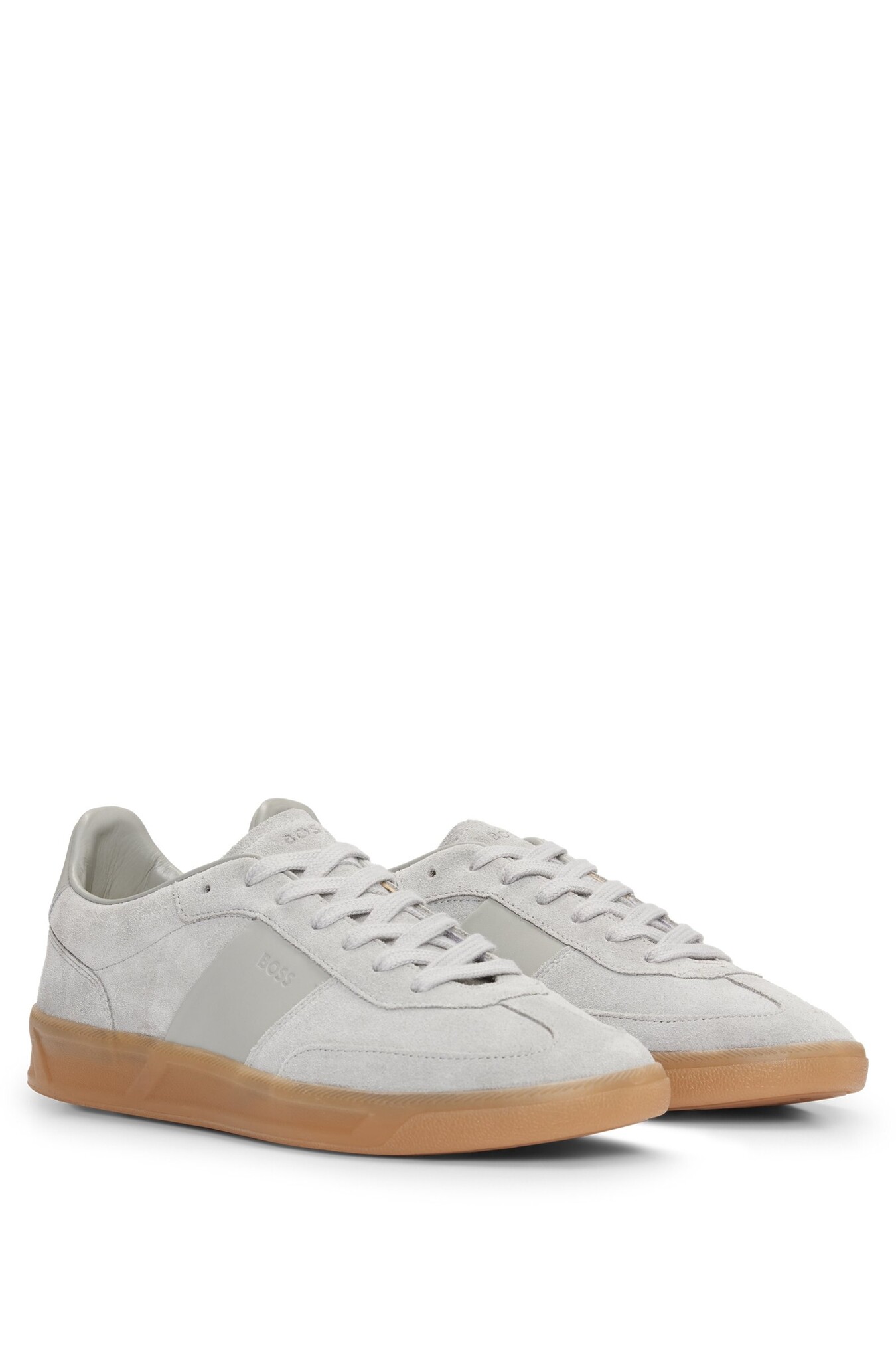 Low-top sneakers in leather and suede
