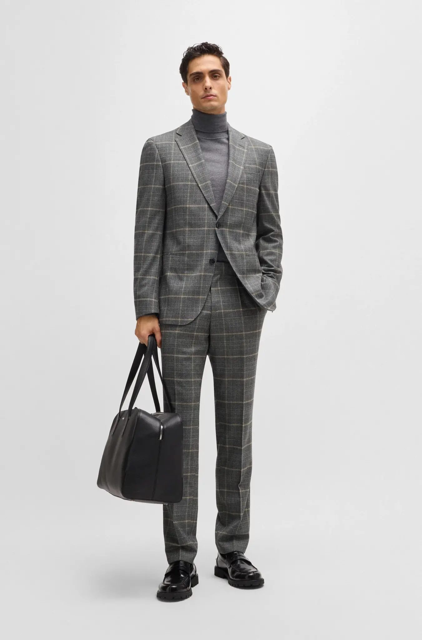 Slim-Fit Suit in Checked Stretch Wool