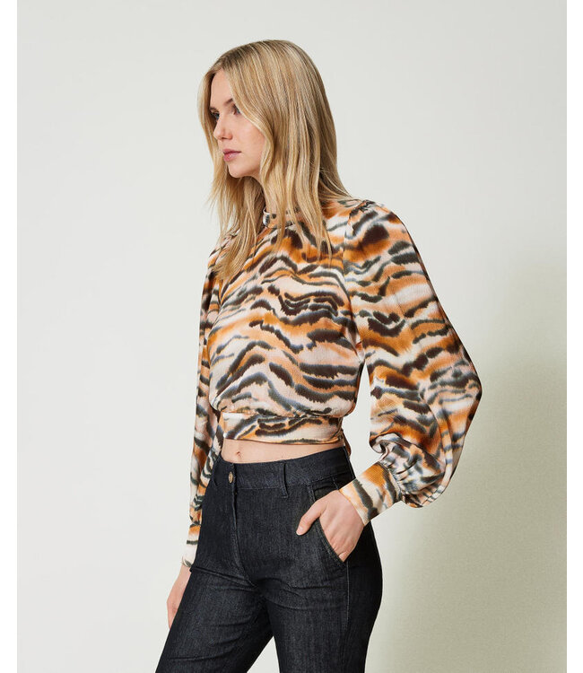 TWINSET Blouse courte en satin imprimé animal