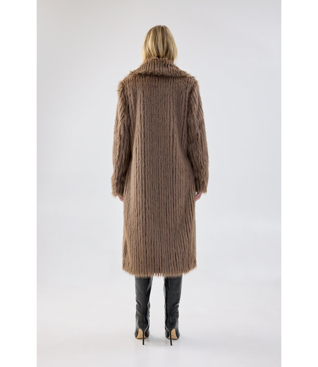 UNREAL FUR Retro Coat